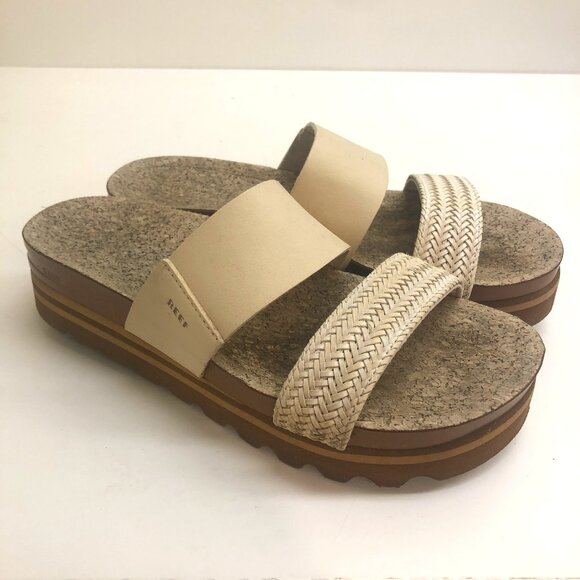 Reef Shoes - Reef Women's Cushion Vista Hi Platform Sandal Size 7